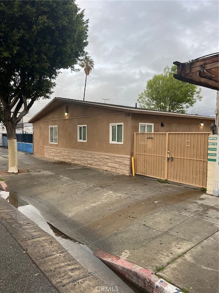 714 S Long Beach Blvd, Compton, CA 90221