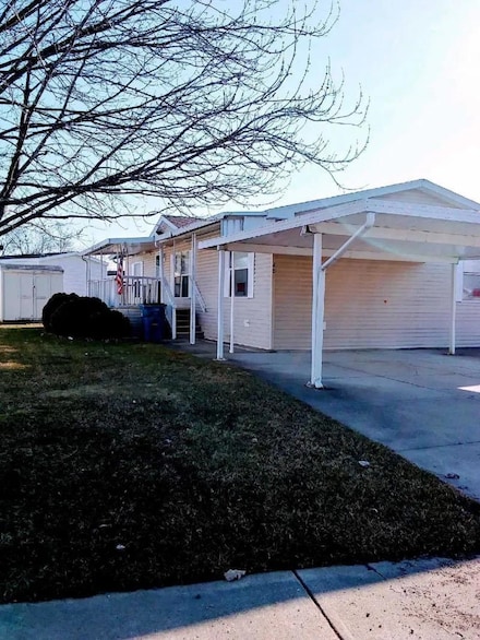 737 Walton Rd, Mount Morris, MI 48768
