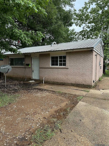 6220 Pontotoc St, Baton Rouge, LA 70812