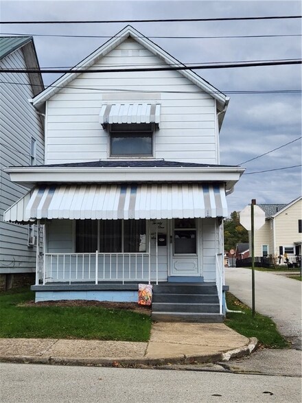 421 Henry St, Belle Vernon, PA 15012