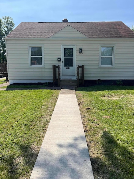 2217 Grasmere Ave, Columbus, OH 43211