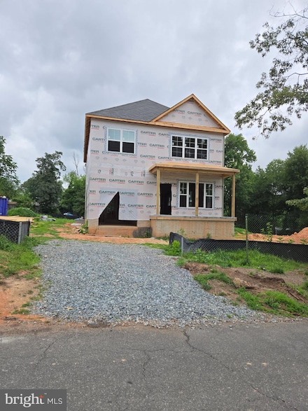 9208 4th St, Seabrook, MD 20706