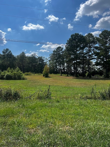 00 Pilgrim Rd, Tuscumbia, AL 35674