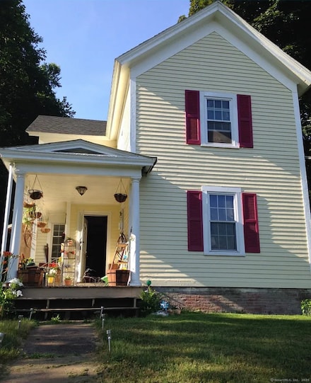 57 Grand Ave, Vernon Rockville, CT 06066