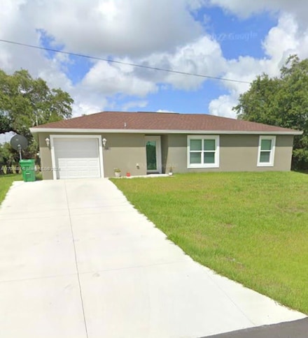 2033 Jeronimo Rd, Labelle, FL 33935