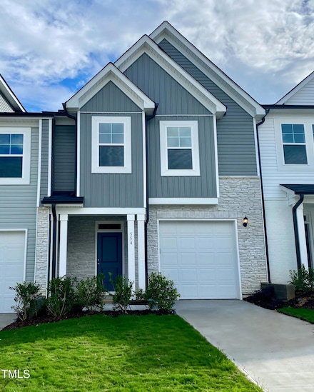 554 Eversden Dr, Zebulon, NC 27597