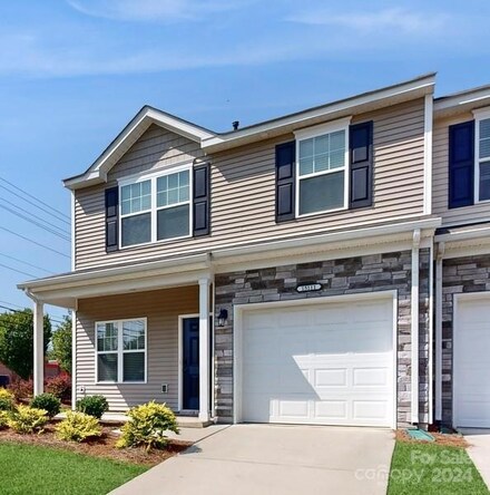 15111 Wrights Crossing Dr, Charlotte, NC 28278