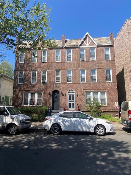 1586 E 22nd St, Brooklyn, NY 11210