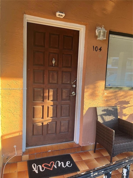 2740 W 62nd St Unit 104, Hialeah, FL 33016