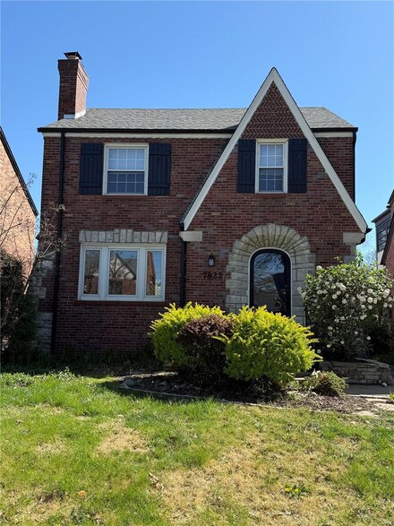 7822 Cornell Ave, Saint Louis, MO 63130
