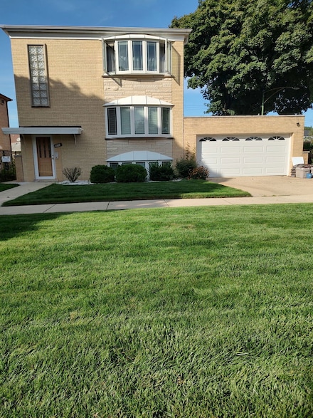 6108 W Higgins Ave, Chicago, IL 60630
