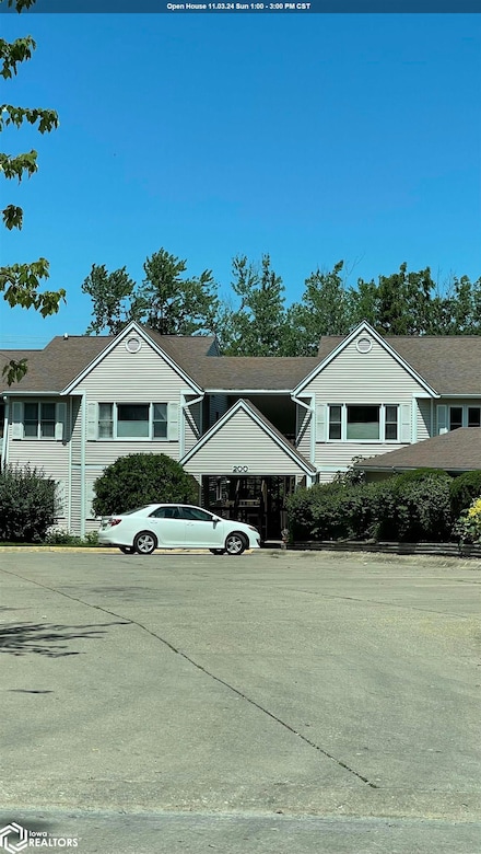 701 E Lowe Ave Unit 204, Fairfield, IA 52556