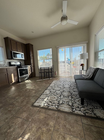 7807 E Main St Unit C12, Mesa, AZ 85207
