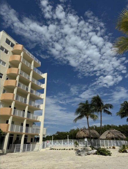200 Wrenn St Unit 504, Tavernier, FL 33070