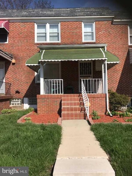 202 Denison St, Baltimore, MD 21229