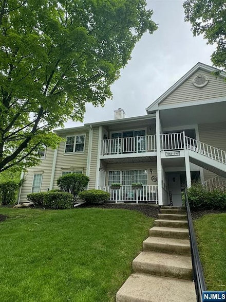 1160 Sycamore Ln, Mahwah, NJ 07430