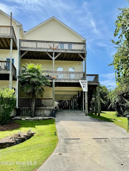 123 Sandbur Dr, Emerald Isle, NC 28594