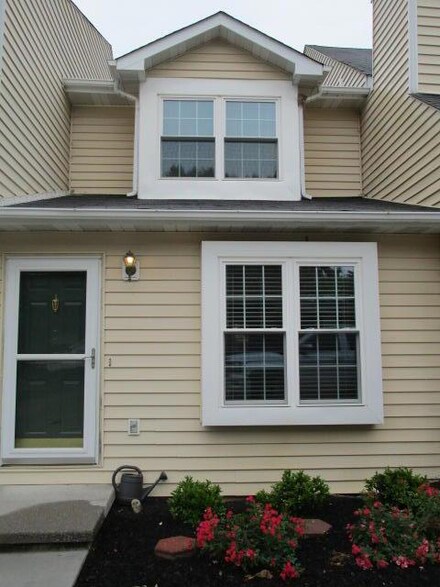 1321 Nobel St, Alcoa, TN 37701