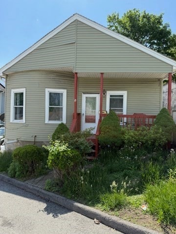 10 Byron St, Worcester, MA 01605