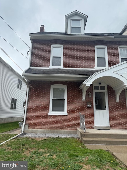 730 W 3rd St, Lansdale, PA 19446
