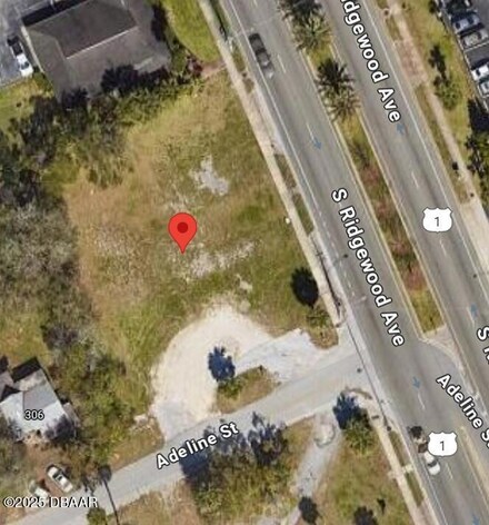 1402 S Ridgewood Ave, Holly Hill, FL 32117