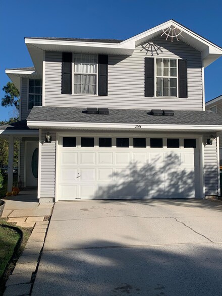 255 Twin Lakes Ln, Destin, FL 32541