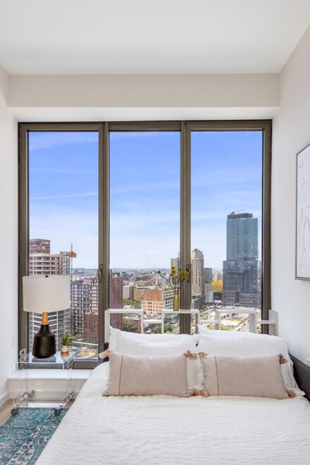 545 Vanderbilt Ave Unit PH-3E, Brooklyn, NY 11238