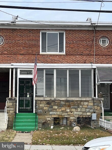 838 Buchanan St NE, Washington, DC 20017