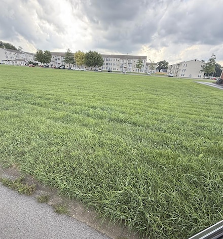 171 Hammond Dr, Hopkinsville, KY 42240