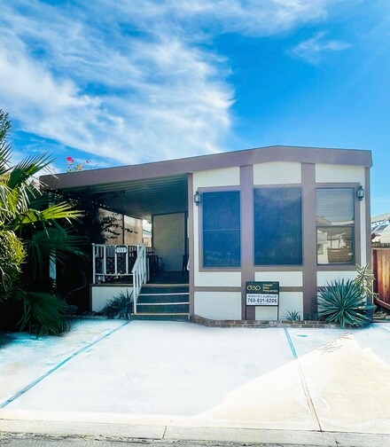 74711 Dillon Rd Unit 884, Desert Hot Springs, CA 92241