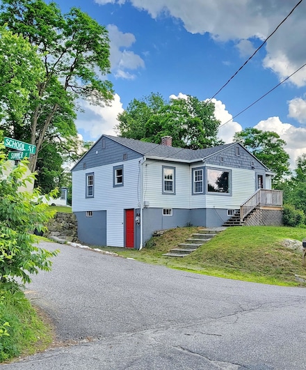 2 Summer St, Littleton, NH 03561