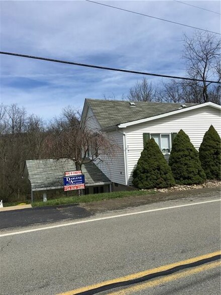 2021 Main St, Claridge, PA 15623