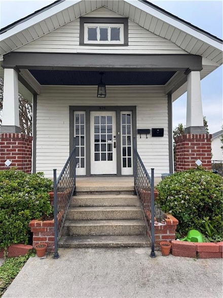 924 Derbigny St Unit 1, Gretna, LA 70053