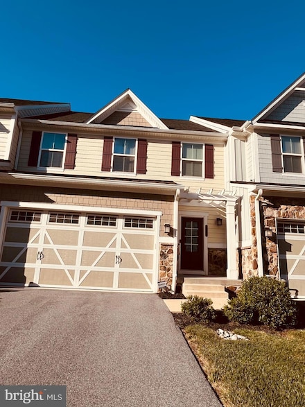 517 Cliff Ln, Malvern, PA 19355