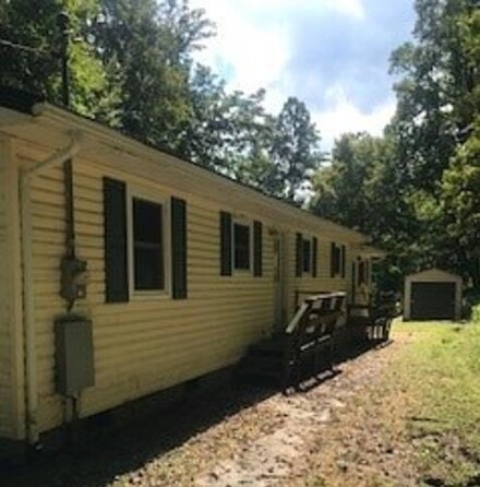 1121 Turkey Creek Rd, Ansted, WV 25812