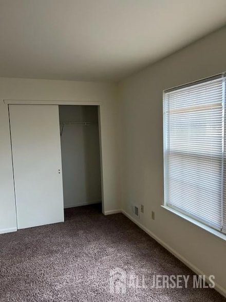 16 Vintage Ct, Hamilton Township, NJ 08619