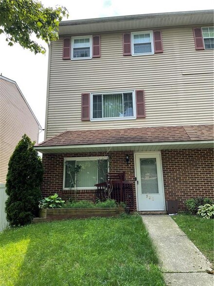 920 S Armour St, Allentown, PA 18103