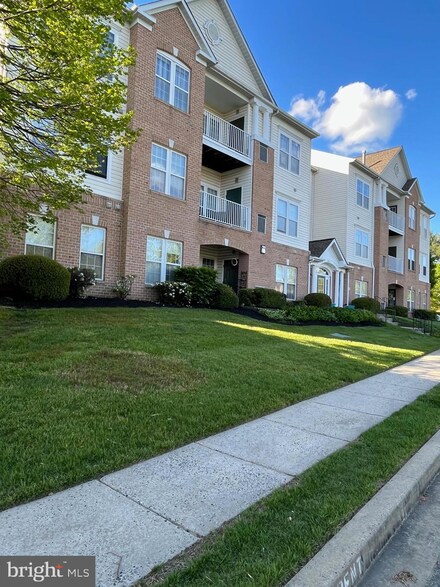 105 Sunshine Ct Unit J, Forest Hill, MD 21050