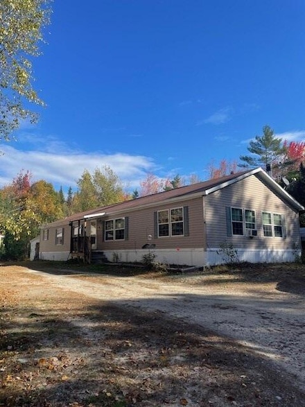 105 Kimball Rd, Harrison, ME 04040