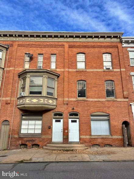 153 E Philadelphia St Unit B, York, PA 17401