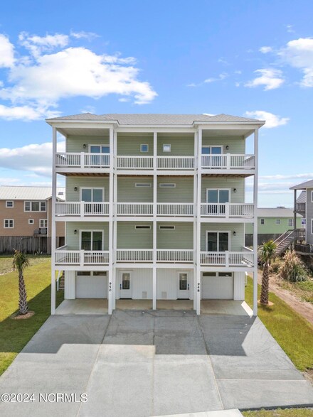950 New River Inlet Rd, North Topsail Beach, NC 28460