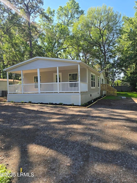 112 Winsor Rd, Beaufort, SC 29906