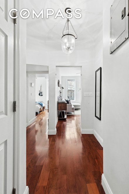 406 W 46th St Unit 4C, New York, NY 10036