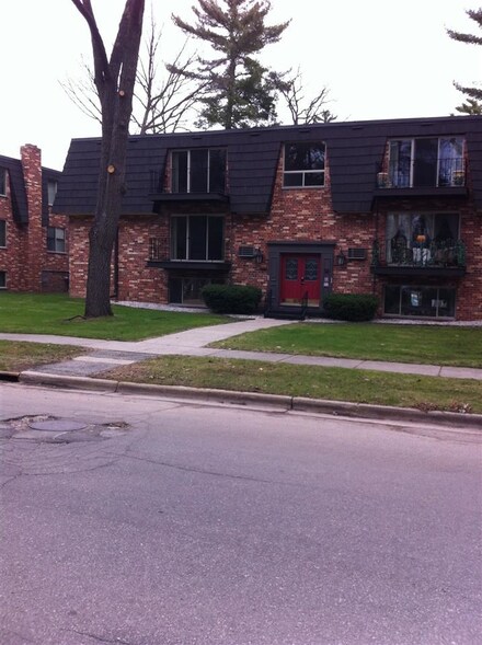 129 Fair St Unit 5, Traverse City, MI 49686