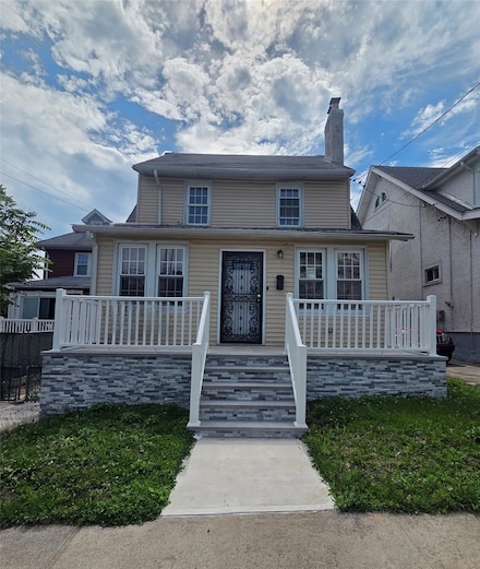 10532 192nd St, Saint Albans, NY 11412