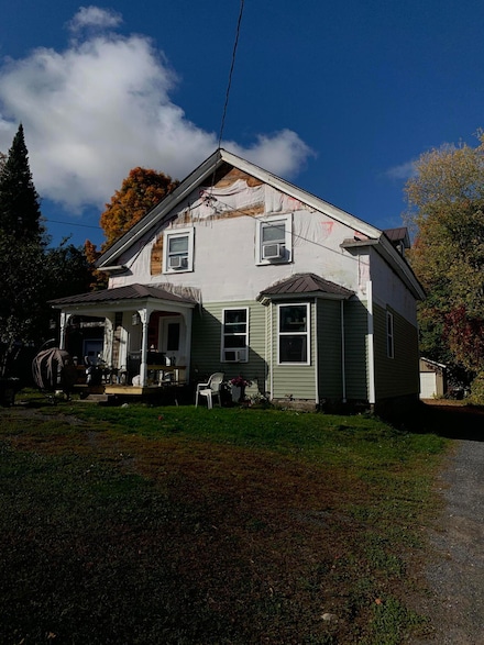 18 Depot St, Chateaugay, NY 12920