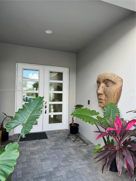 8636 Dearborn River Way, Boca Raton, FL 33496