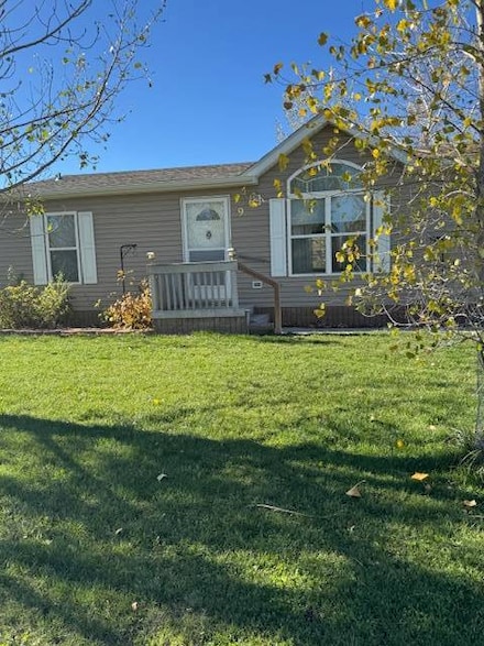 9 Valley Rd, Douglas, WY 82633
