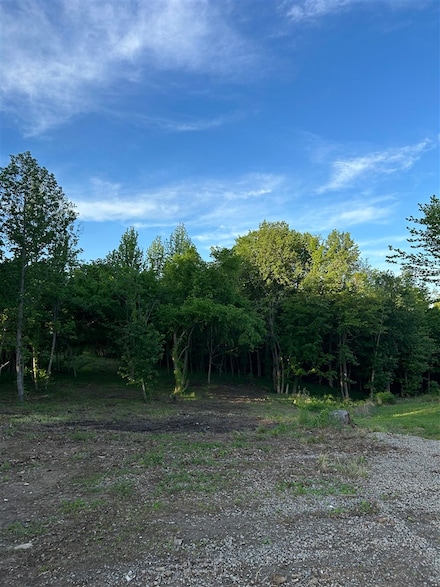 649 Gishton Rd, Central City, KY 42330