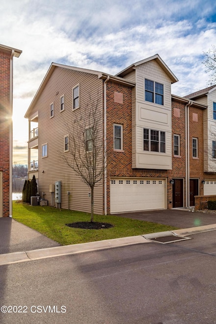 118 Jacobs Landing Way, Danville, PA 17821
